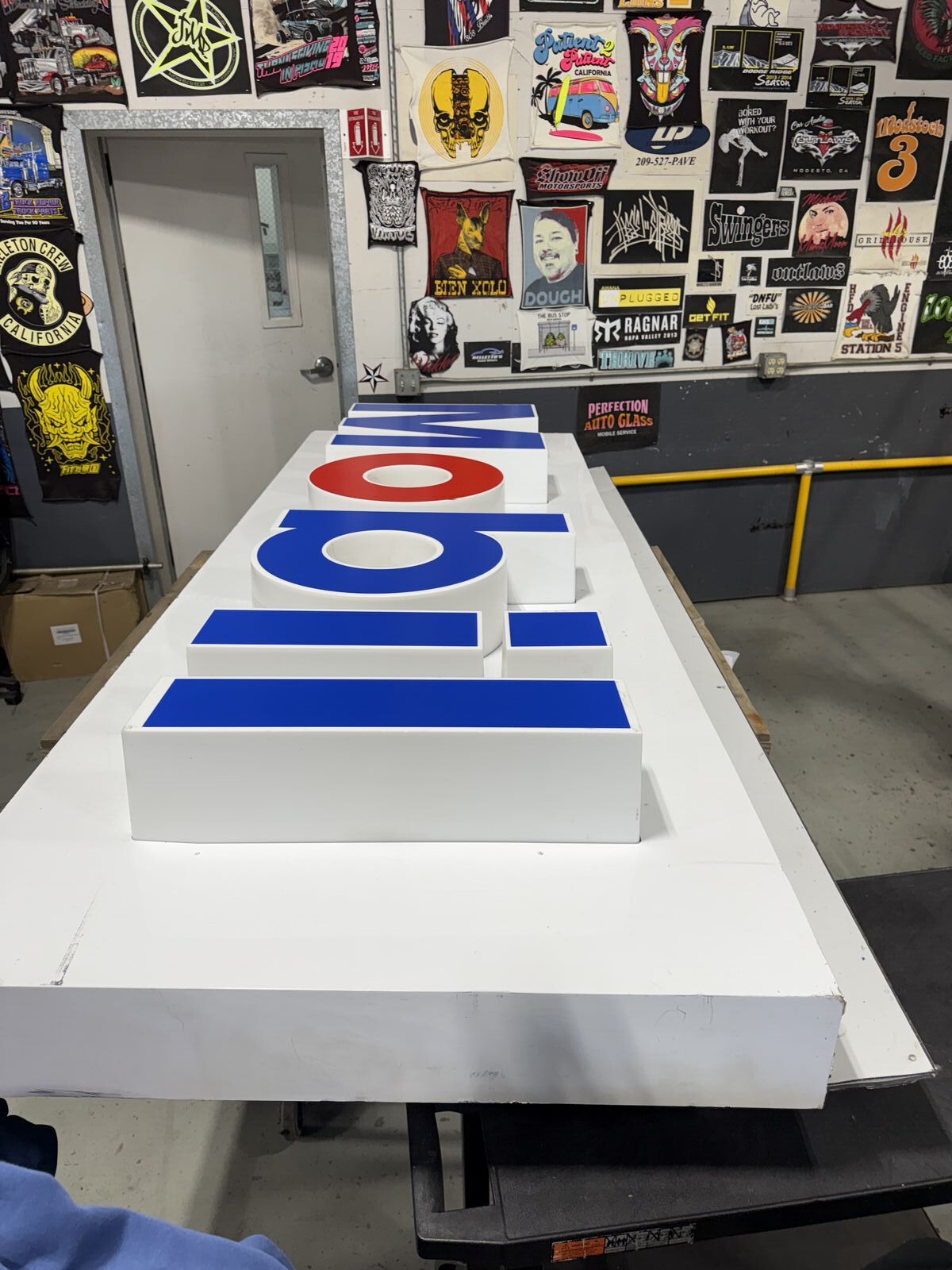 Professional trailer graphics